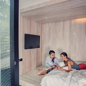 Container Otel